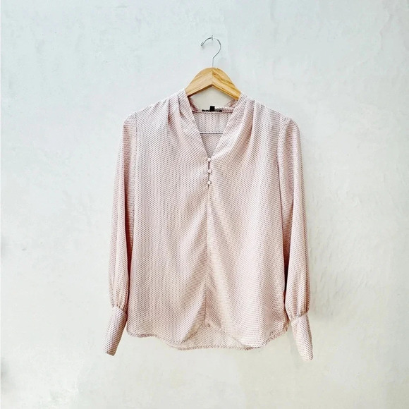 Adrianna Papell || Pink Polka Dot Satin Covered Button BlouseTop Small - Picture 1 of 11